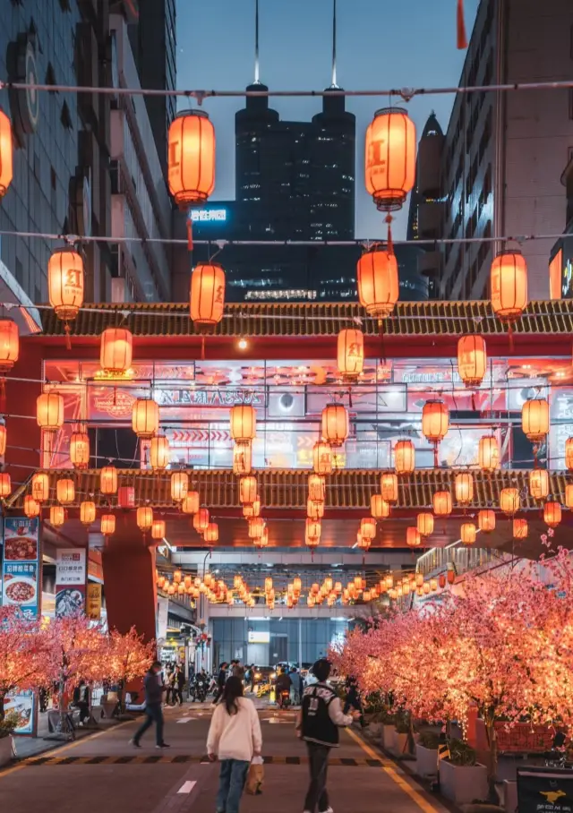 สาวปี 97 พาคุณเที่ยวถนนเก่า ตงเหมิน