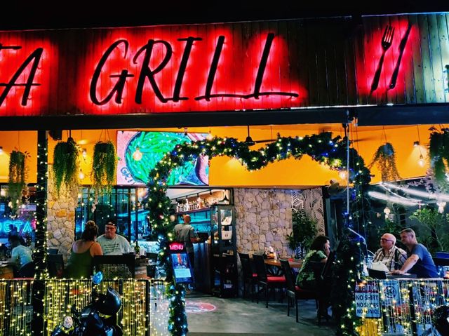 The Art of Lingering: Phuket's Best Cafes for the Slow Life Philosophy