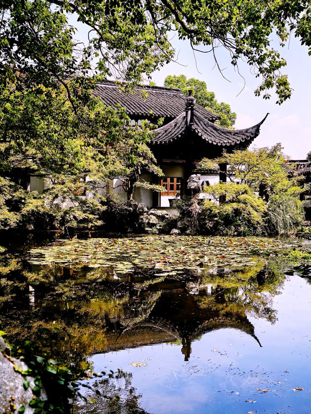 **【杭州の隠れ家庭園「郭庄」で江南の雅を味わう】**  