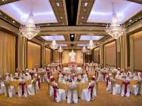 曼谷度假天堂：西隆假日酒店 | Bangkok's Silom Holiday Inn 酒店
