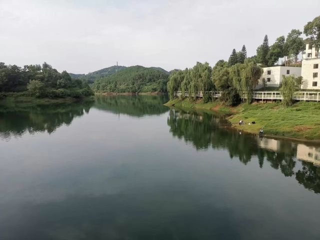 陰晴湖光攝影指南