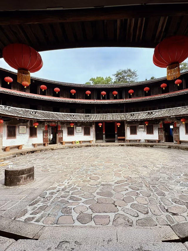 圓夢土樓，華安古居的世代記憶