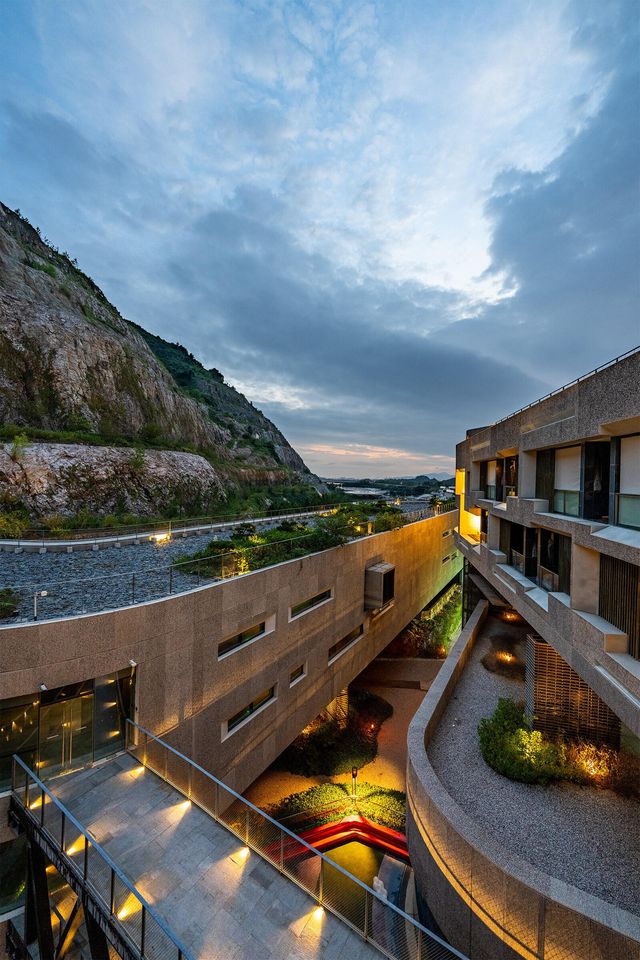 南京園博園悅榕莊:崖壁間的禪意溫湯秘境 南京園博園悅榕莊:崖壁間的禪意溫湯秘境