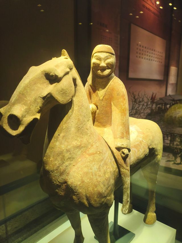 十一黃金周後的淄博真係好正！避開人潮去咗趟齊文化博物館，包起成個展館嘅感覺邊個會明啊  重點推介體驗： 