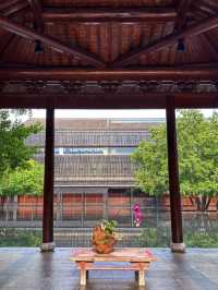 像美術館一樣的酒店