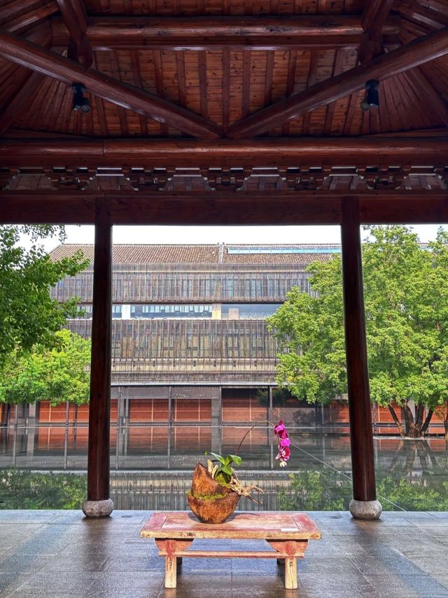 像美術館一樣的酒店