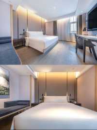 濱州亞朵,書香入夢避風港