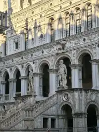 威尼斯→佛羅倫薩暴走日11.17踩雷寄存+搬