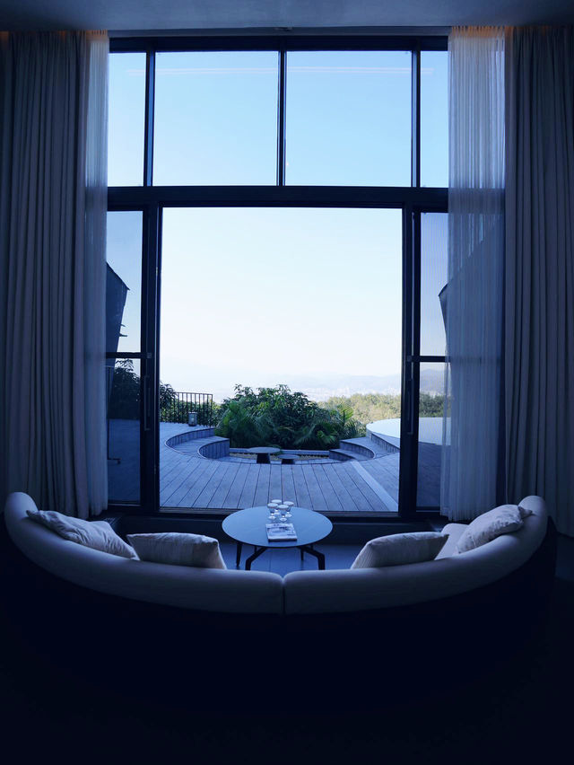 西雙版納5星住宿天花板：懸崖view+雲海