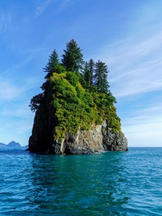 ทัวร์ส่วนตัวพร้อมไกด์นำเที่ยว 3 วัน สำรวจดินแดนมหัศจรรย์แห่งอาร์กติกของอลาสก้า ภายใต้ท้องฟ้าแจ่มใส