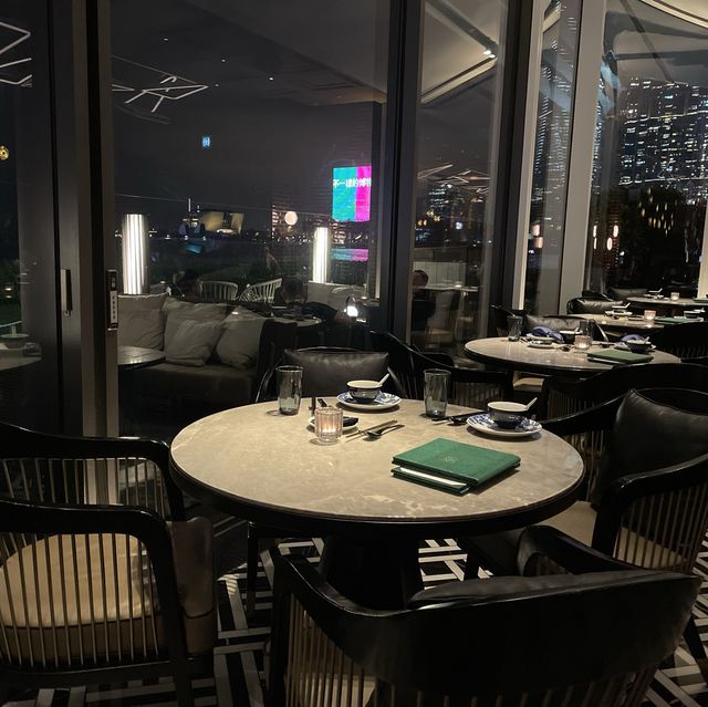 飽覽無敵維港海景的高級中菜餐廳🍽️