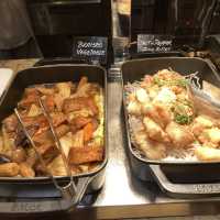 看展覽搵食好去處‼️想吃就吃自助餐 @萬麗咖啡室