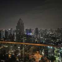 รีวิวบาร์บนดาดฟ้า - Bar Yard