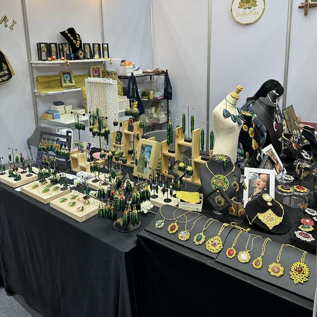 พาเดินงาน CRAFT BANGKOK 2023 🎪🖇️