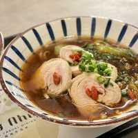 中環街市。高質牛肉麵
