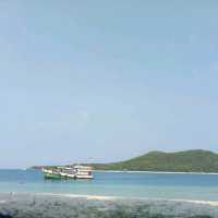 หาดลูกลม หาดสวยน้ำใส