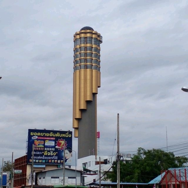 ชวนจิบกาแฟ แลวิวมุมสูง เมืองเกินร้อย