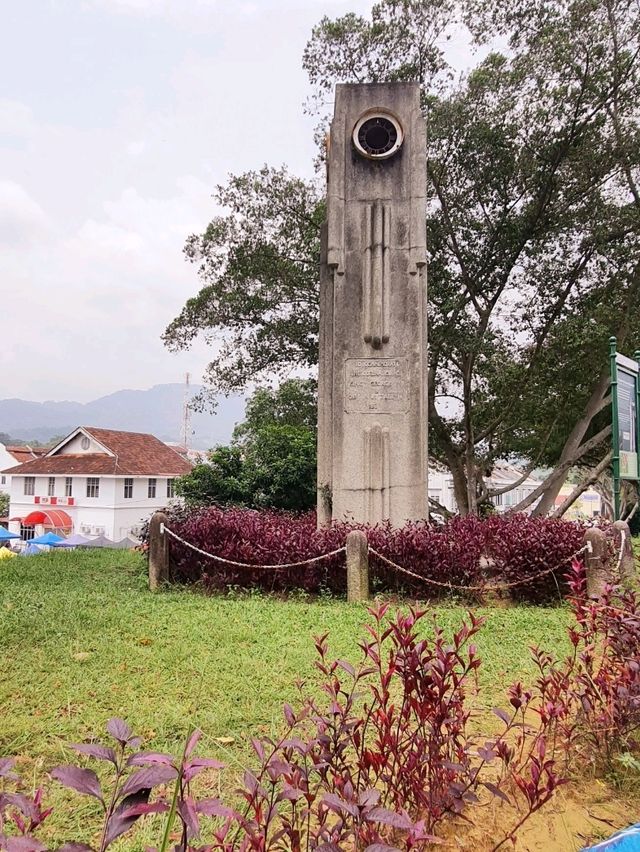 Monument in Kuala Kubu Bharu Town 