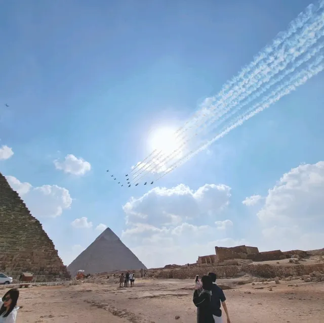 世界七大奇景｜偉大的古文明埃及金字塔群與人面獅身像🇪🇬