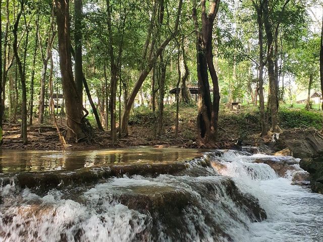 อุทยานแห่งชาติน้ำตกสี่ขีด