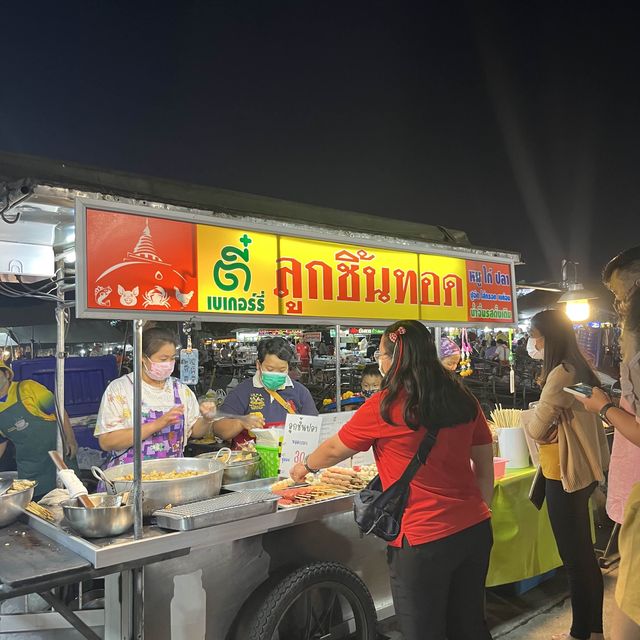 ตลาดองค์พระฯ ที่นครปฐม!!!