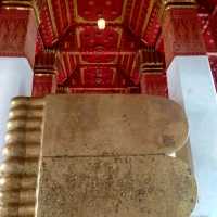 ขอพร พระพุทธไสยาสน์องค์ใหญ่