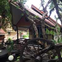 Relaxing Resort