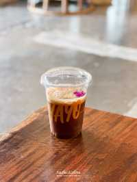 🍹🌿 YAYO coffee & bed ร้านกาแฟมู้ดดี้ที่เชียงราย