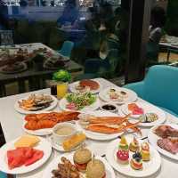 【 在璀璨夜景下品嚐「芝」味菇饌·海鮮自助晚餐 】
