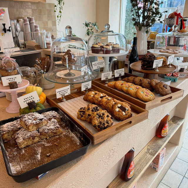 リボンケーキ🎀が可愛すぎるカフェ