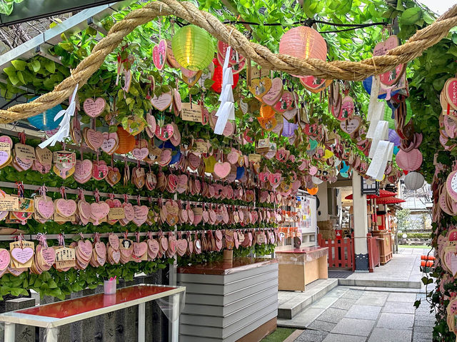 恋人の聖地 露天神社