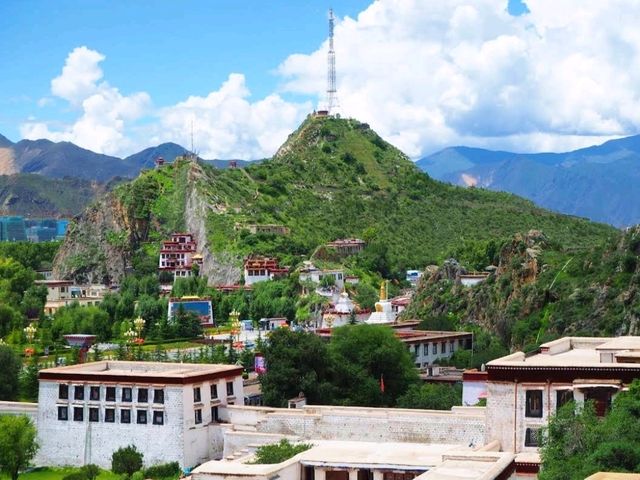 Potala Palace 