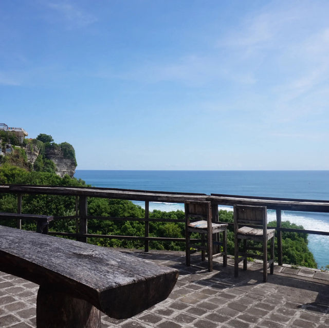 Turquoise water Suluban Beach 🏖️