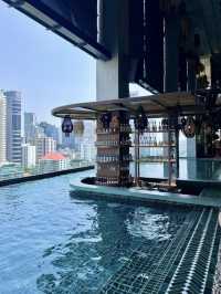曼谷新商場emsphere Skybar beach club Tribe