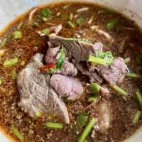 ก๋วยเตี๋ยวเรือป้าปิ๋ว @วัดบางยี่ขัน