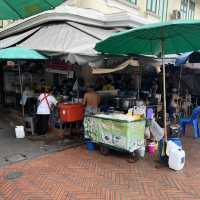방콕 차이나타운의 대형 로컬 시장, Sampheng Market