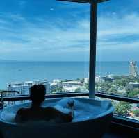 Hotel with an iconic view of Pattaya.