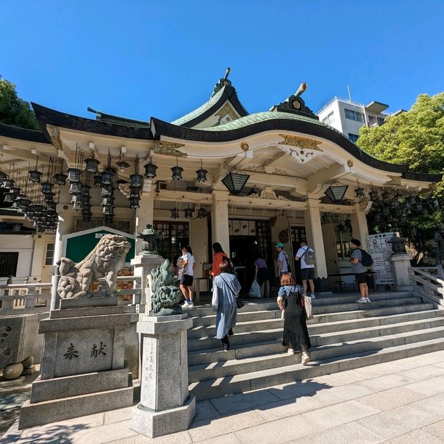 日本大阪-網紅打卡勝地的獅子大張口：難波八阪神社