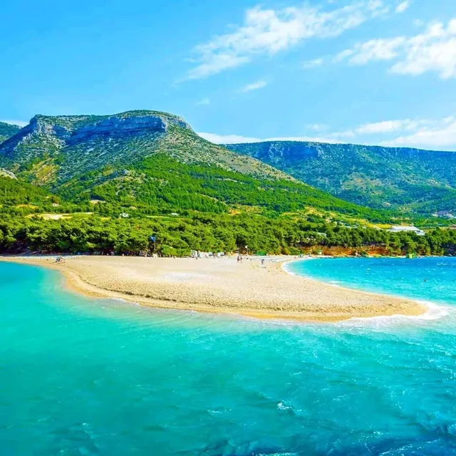 Zlatni Beach