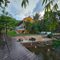 Stamp Hills Resort & Restaurant @สวนผึ้ง