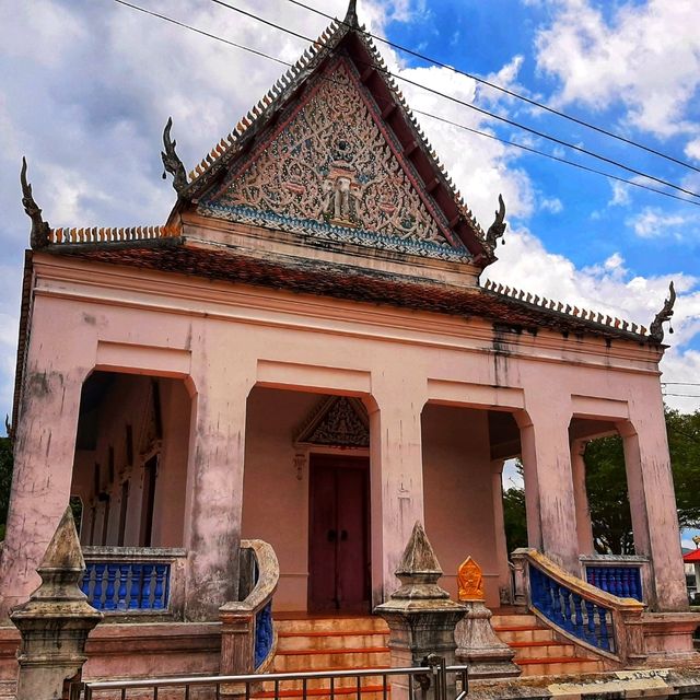 วัดพระนอนแหลมพ้อ พระนอนปางปรินิพพานใหญ่ที่สุด