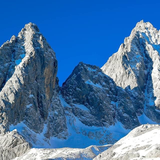 Jade Dragon Snow Mountain