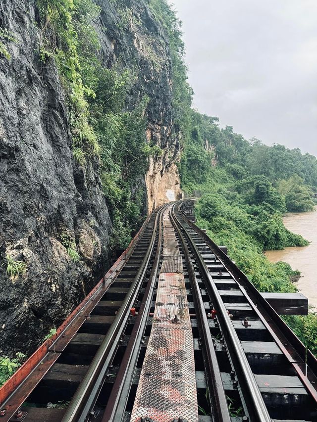 ☘️ ทางรถไฟสายมรณะ 