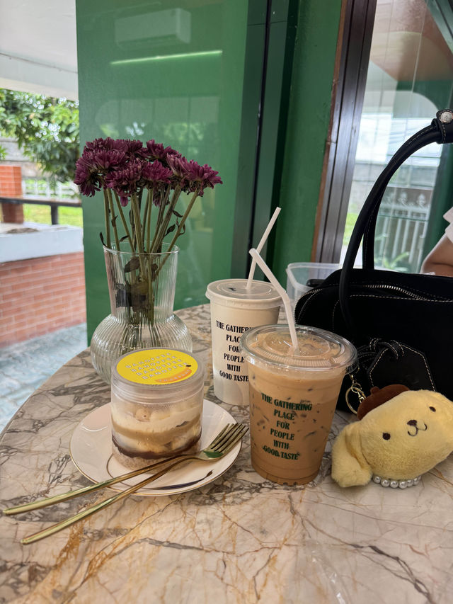 Thursdae 🤍 ร้านชาน่ารัก พิกัดย่านกองบิน 41 🥤