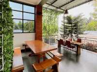 Nat Cafe & Resto