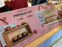 ขนมไหว้พระจันทร์ของโรงแรม Grand China Bangkok