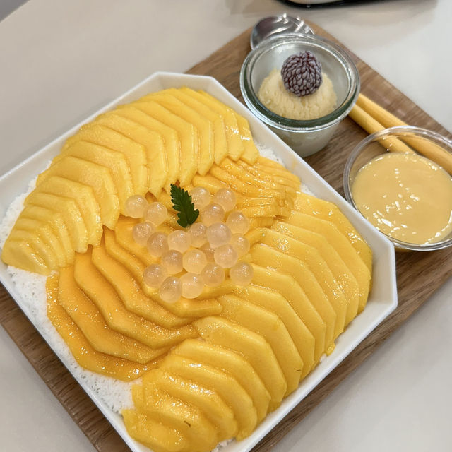 아기자기한 볼거리가 가득했던 행궁동 데이트😻