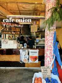【韓国】市場に突如現れるおしゃれカフェ🫣🤍🌿ローカルさとモダンさが絶妙な空間onion☕️🥧
