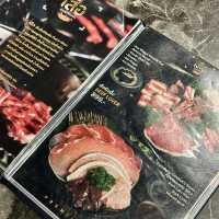 ใครชอบเนื้อ ต้องร้าน *เสือเป็นสัตว์กินเนื้อ*