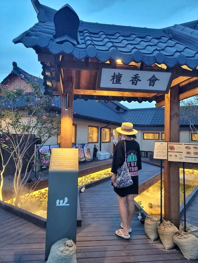 경주 데이트코스로 추천하는 황리단길 신상맛집💛